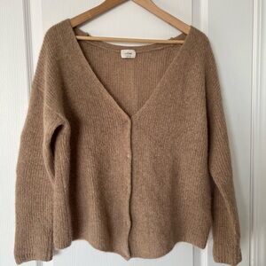 Aritzia Wilfred Front to back tan camel cardigan